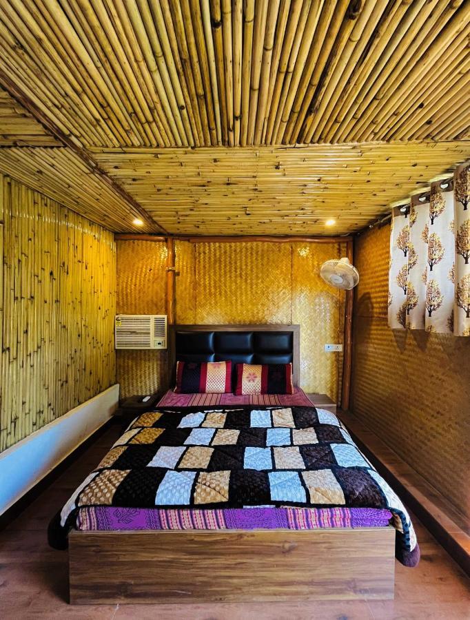 Hotel O Royal Tree Cafe And Resort Dehradun Eksteriør billede